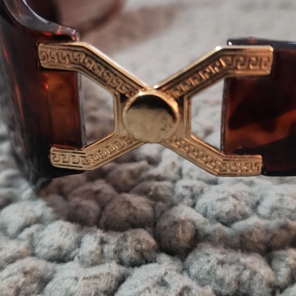 Women's Tortoiseshell Sunglasses
